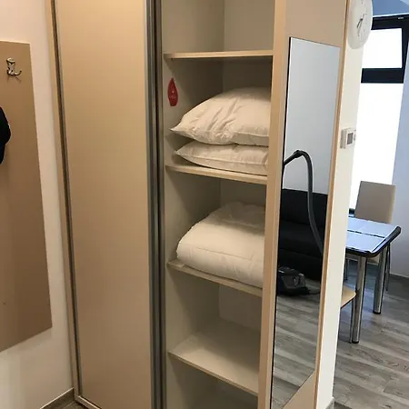 Apartment Turquoise Studio Năvodari